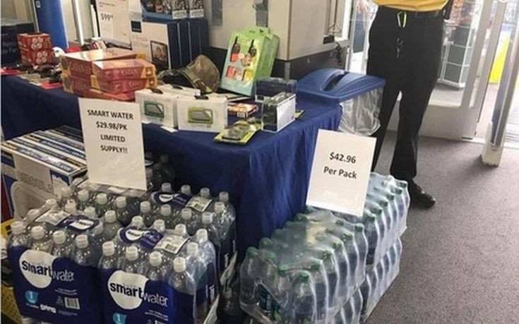 Αισχροκέρδεια στο Χιούστον, πουλούσαν πακέτα με νερά 35 ευρώ