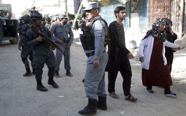 Έξι νεκροί από την επίθεση στο σιιτικό τέμενος της Καμπούλ