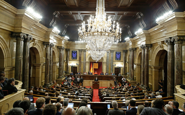 Ακύρωσε την κήρυξη της ανεξαρτησίας το Συνταγματικό Δικαστήριο της Ισπανίας