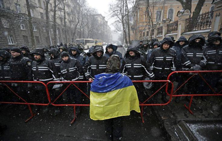 Το Κίεβο παρέδωσε στις αυτονομιστικές αρχές 237 αιχμαλώτους