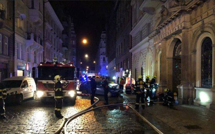 Δύο νεκροί και δεκάδες τραυματίες από φωτιά σε ξενοδοχείο της Πράγας
