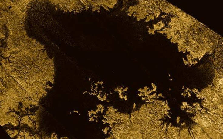 Θάλασσες και λίμνες σε δορυφόρο του Κρόνου