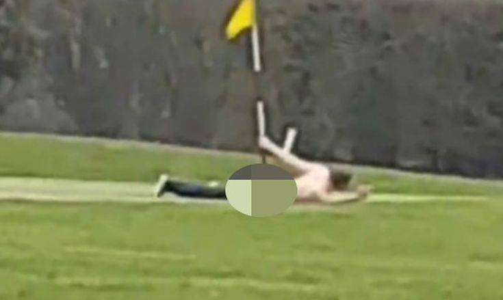 Νεαρός πιάστηκε να ερωτοτροπεί με μία… τρύπα και ένα σημαιάκι σε γήπεδο γκολφ