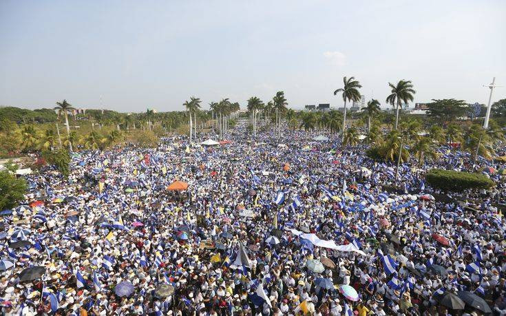 Στο δρόμο χιλιάδες στην Νικαράγουα μετά τον χαμό 43 ανθρώπων σε διαδηλώσεις