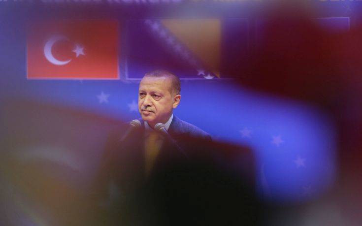 Die Welt: Ο Ερντογάν λειτουργεί ως αντίπαλος της Ε.Ε. στα Βαλκάνια
