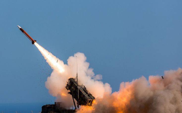 Πόλεμος στην Ουκρανία: Οι Ρώσοι έπληξαν με πυραύλους κρουζ μια αποθήκη όπλων στο Τσερνίχιβ