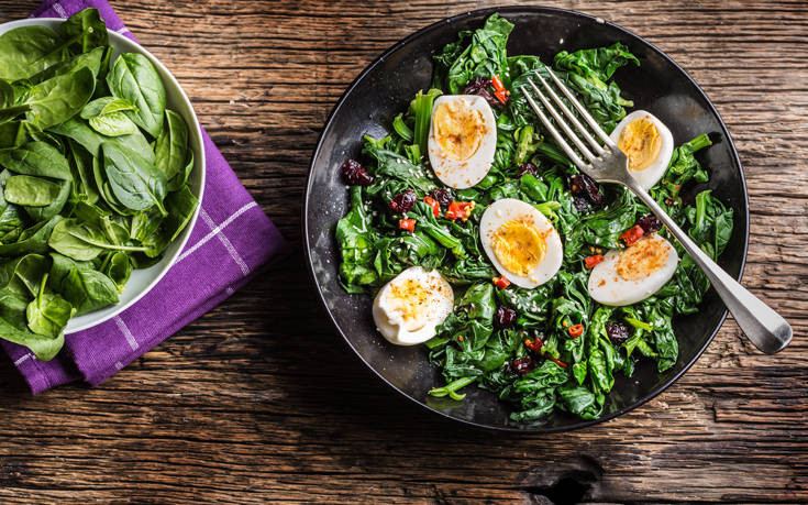 Μπορεί η σαλάτα μπορεί να γίνει «παγίδα» στη δίαιτα;