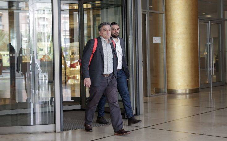 Καθυστερήσεις στις μεταμνημονιακές δεσμεύσεις αλλά αισιοδοξία για την εκταμίευση της δόσης