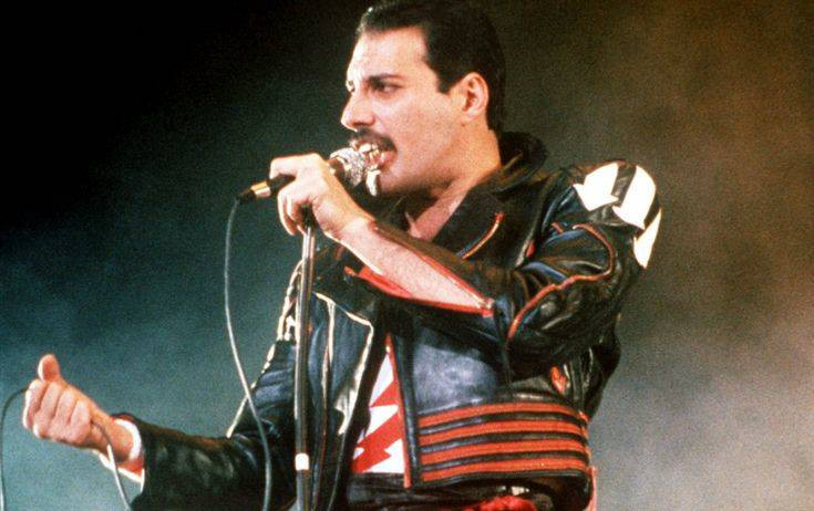 Νέο τρέιλερ για την ταινία-φόρο τιμής στους Queen και τον τεράστιο Φρέντι Μέρκιουρι