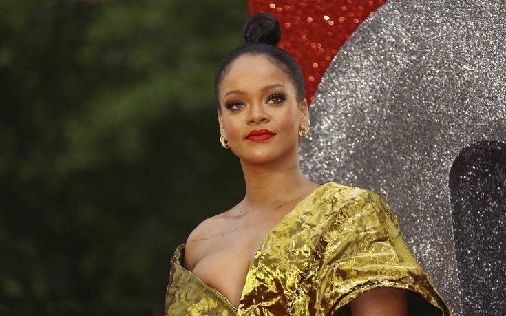 Η μορφή της Rihanna γίνεται κολάζ για εξώφυλλο περιοδικού