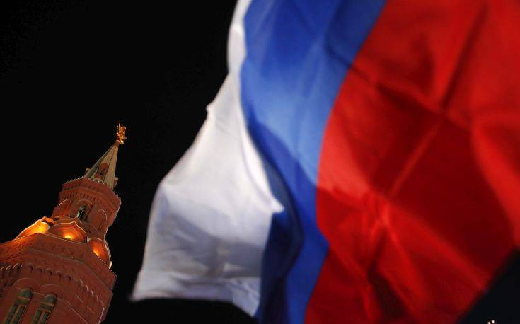 Κρεμλίνο: Εξετάζουμε με ειρωνεία τους ισχυρισμούς για ρωσική ανάμιξη στις βρετανικές εκλογές