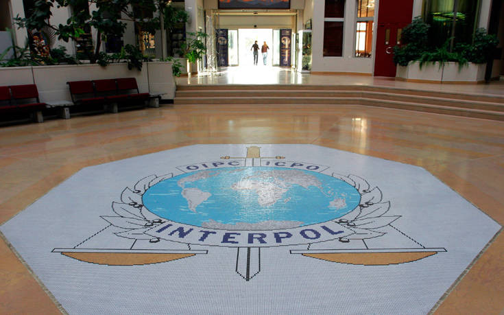 Interpol: Ο πρόεδρός της ερευνάται για «συνέργεια σε βασανιστήρια»