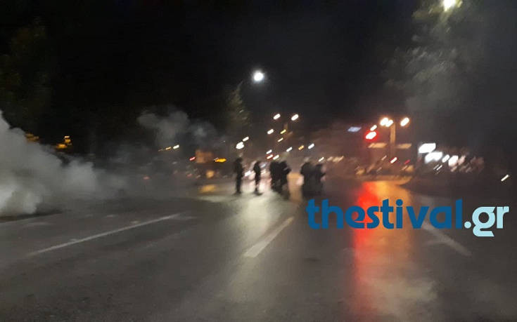 Eπεισόδια στην πορεία για τον Κωνσταντίνο Κατσίφα στη Θεσσαλονίκη