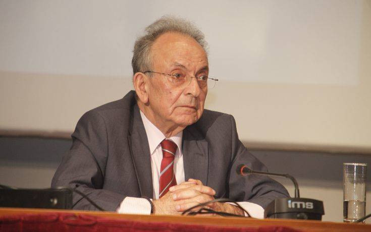 «Έφυγε» ο πρώην πρόεδρος της Βουλής Δημήτρης Σιούφας