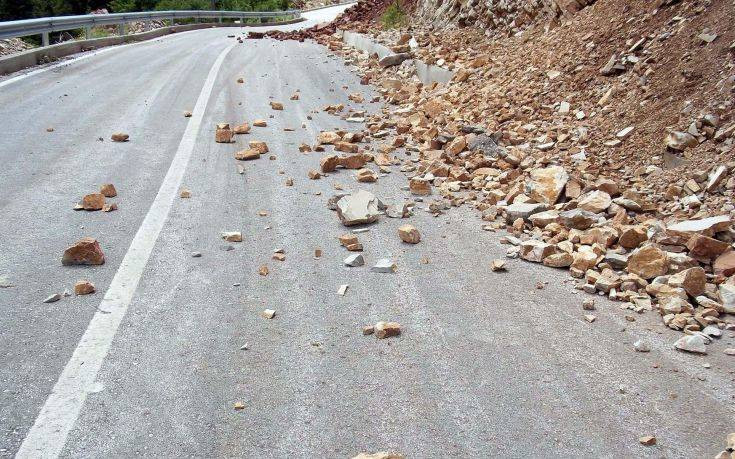 Στο πόδι η Πολιτική Προστασία στη Στερεά για το σεισμό στο Γαλαξίδι