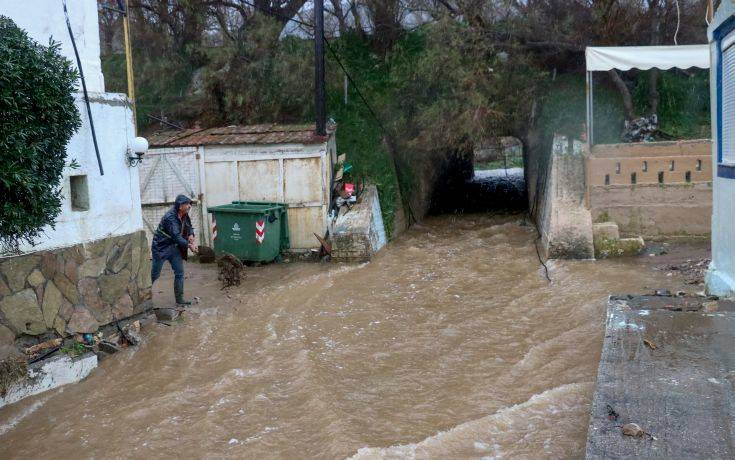Ασφαλιστικές αποζημιώσεις 21 εκατ. ευρώ για τις καταστροφές του Νοεμβρίου στην Κρήτη