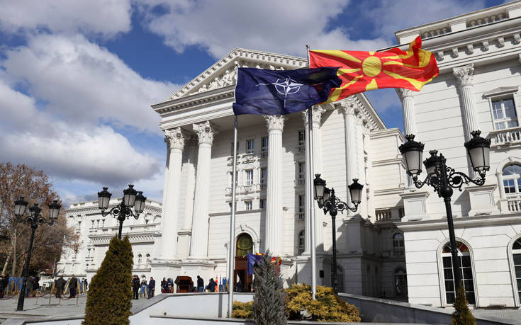 Πρόεδρος ΠΓΔΜ: Η ένταξη στο ΝΑΤΟ άξιζε την αλλαγή του ονόματος