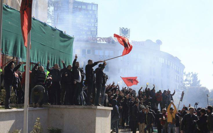 Καζάνι που βράζει η Αλβανία μετά τις διαδηλώσεις κατά του Ράμα