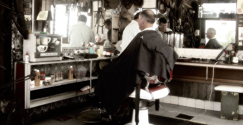 Η ιστορία των κουρείων, από την παράδοση στη σημερινή «εμμονή» με τα barber shops