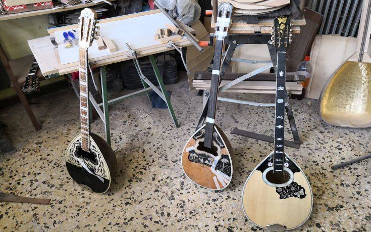 Τα μπουζούκια από τα Τρίκαλα που «ταξιδεύουν» σε όλο τον κόσμο