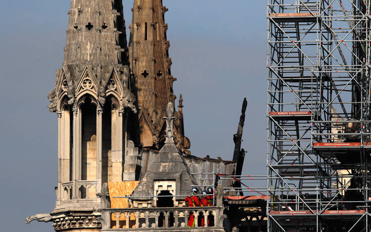 Η Notre Dame ζωντανεύει ξανά μέσα από μία εικονική συναυλία