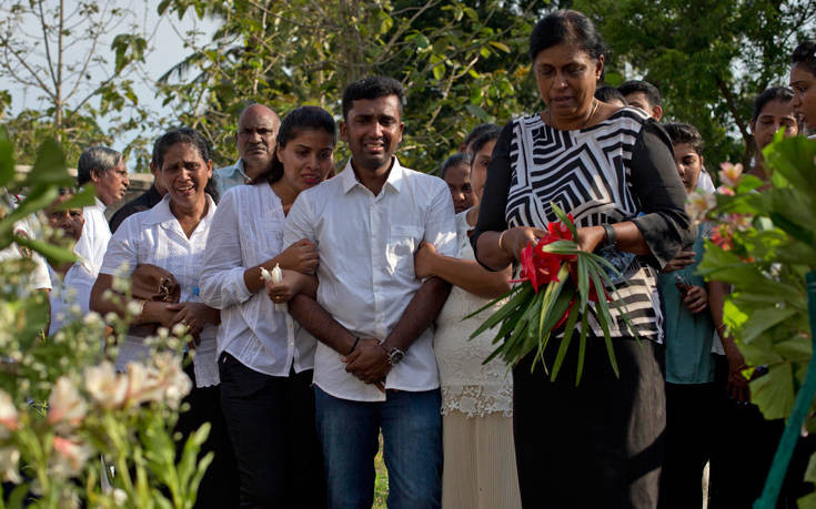 Μακελειό στη Σρι Λάνκα: Στους 359 οι νεκροί