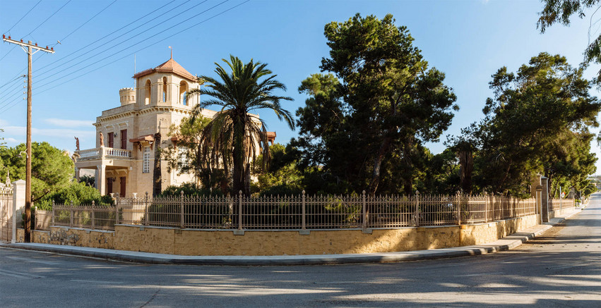 Αυτή είναι η Ντελαγκράτσια του Βαμβακάρη από τη Φραγκοσυριανή