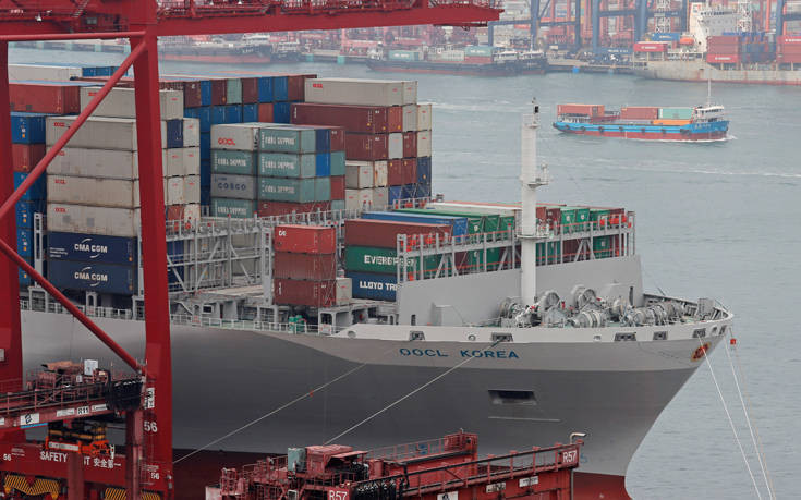 Προειδοποιεί η Maersk για πιθανό πλήγμα στις μεταφορές φορτίων