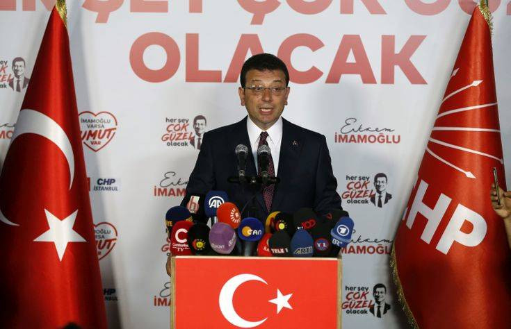 Δημοφιλέστερος για πρόεδρος της Τουρκίας ο Ιμάμογλου έναντι του Ερντογάν