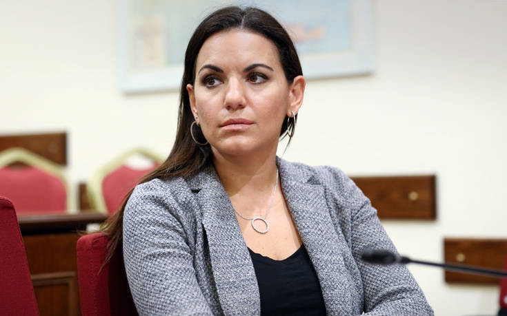 Κεφαλογιάννη: Η Ελλάδα θα κερδίσει τη μάχη που δίνει