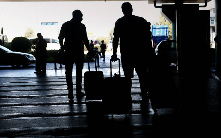 Έλληνας με κορονοϊό «εγκλωβισμένος» στο αεροδρόμιο της Μαδρίτης