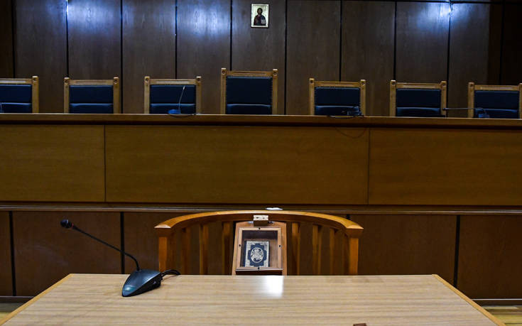 Κορονοϊός: Λήψη μέτρων προστασίας ζητά η Ένωση Δικαστών και Εισαγγελέων