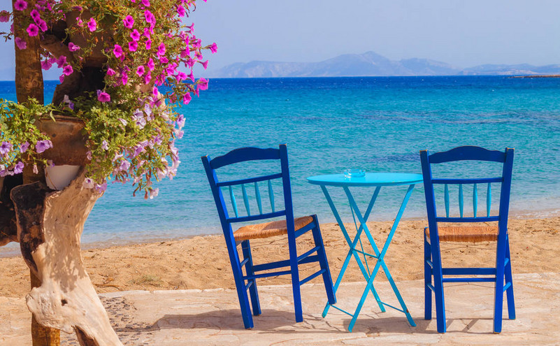 Στιγμιότυπα από τη Νάξο που «μυρίζουν» ελληνικό καλοκαίρι