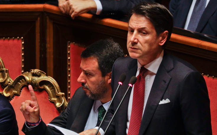 Ο κορονοϊός φέρνει και πολιτική κρίση στην Ιταλία – Ο Σαλβίνι ζητά την παραίτηση Κόντε