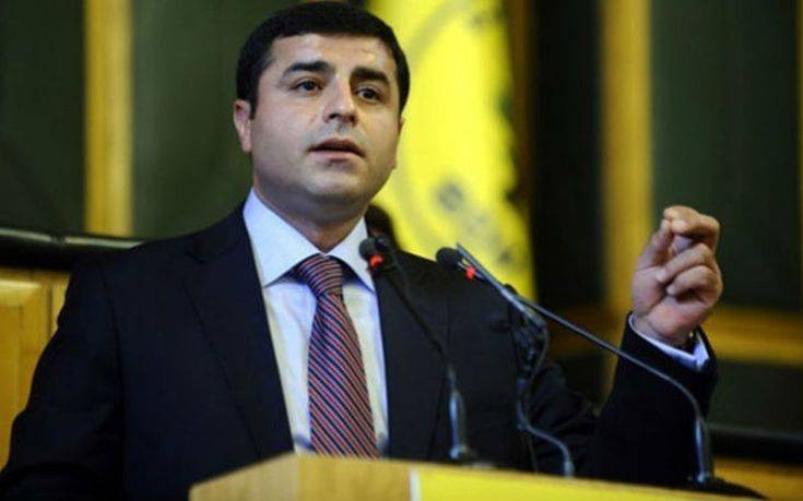 Τουρκία: Εξετάζεται η προφυλάκιση του ηγέτη του HDP, Σελαχατίν Ντεμιρτάς