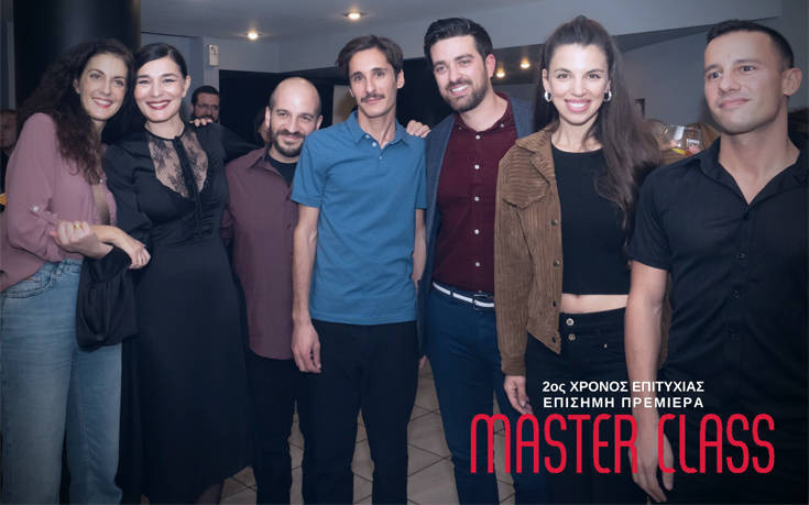 Λαμπερές παρουσίες στην επίσημη πρεμιέρα της παράστασης Master Class, με τη Μαρία Ναυπλιώτου