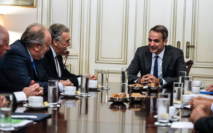 Συνάντηση Μητσοτάκη με τον πρόεδρο του Κεντρικού Ισραηλίτικου Συμβουλίου Ελλάδος