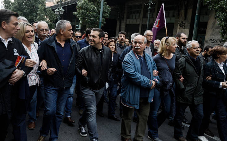 Πολυτεχνείο: Ένταση στην πορεία με μέλη του ΣΥΡΙΖΑ