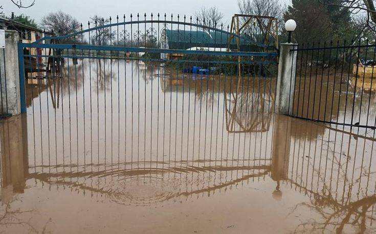 Εκτεταμένες πλημμύρες στο Νευροκόπι, κατάσταση έκτακτης ανάγκης ζητεί ο δήμαρχος