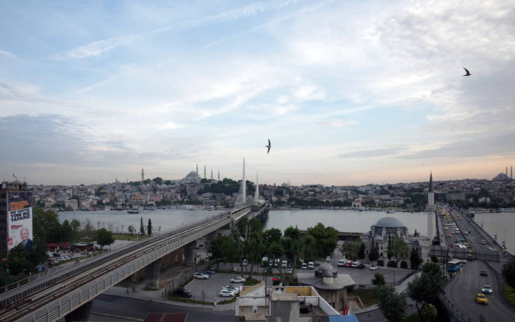 Τουρκία: 455 εργαζόμενοι στον δήμο Κωνσταντινούπολης κατηγορούνται για διασυνδέσεις με Κούρδους μαχητές