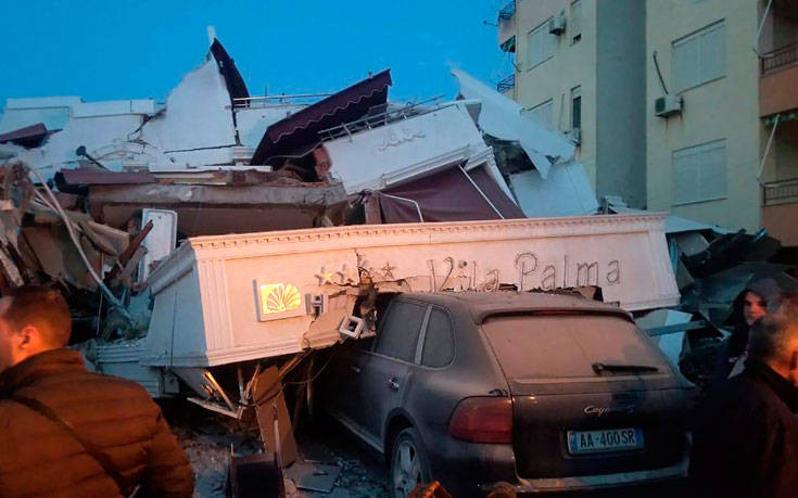 Φονικός σεισμός στην Αλβανία: Νεκροί, τραυματίες και εγκλωβισμένοι