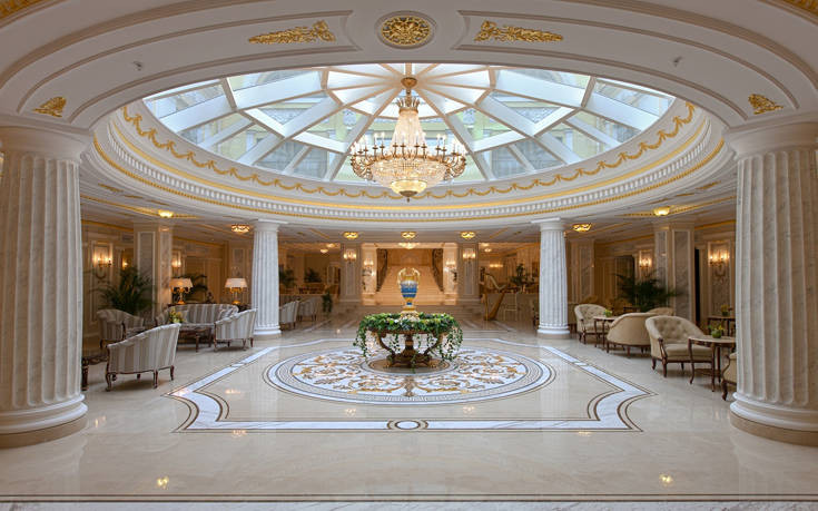 Το τσαρικών προδιαγραφών ξενοδοχείο της Αγίας Πετρούπολης