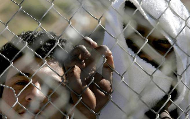 Ευρωπαϊκό Δικαστήριο: Οι αιτούντες άσυλο δεν μπορούν να τιμωρούνται με στέρηση τροφής και στέγης