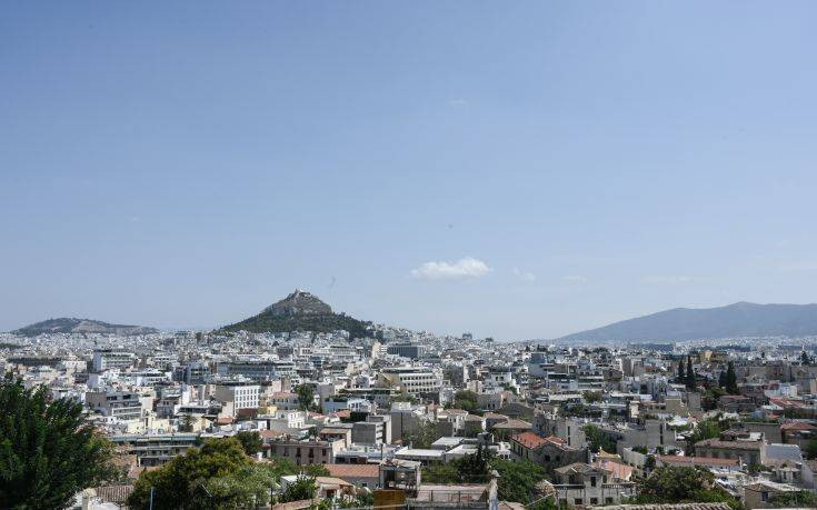 Οι τουρίστες θεωρούν την Αθήνα μία γοητευτική πόλη