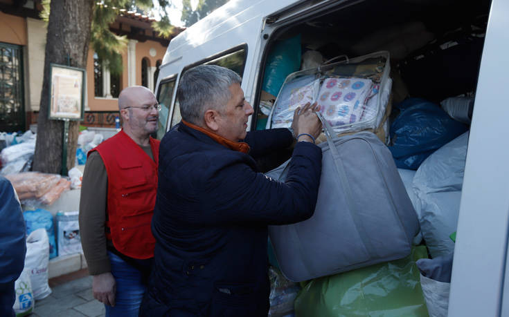 Ανθρωπιστική βοήθεια για τους πληγέντες της Αλβανίας από την Περιφέρεια Αττικής και τον Ερυθρό Σταυρό