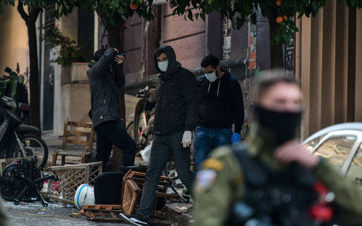 Υπουργείο Προστασίας του Πολίτη σε ΣΥΡΙΖΑ: Μόνο όσοι πετάνε τούβλα και μολότοφ έχουν δικαιώματα;