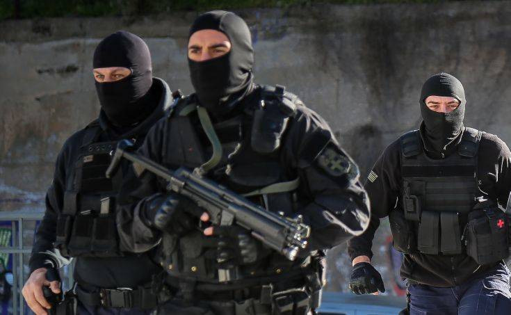 Τα τρία «χτυπήματα» στα οποία έχει εστιάσει η Αντιτρομοκρατική &#8211; Οκτώ προσαγωγές στην Αθήνα, εξετάζονται κρατούμενοι