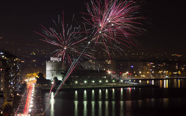 Η Θεσσαλονίκη θα υποδεχτεί το νέο έτος με πυροτεχνήματα από τη θάλασσα