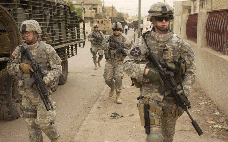 O αμερικανικός στρατιωτικός συνασπισμός εγκαταλείπει το Ιράκ