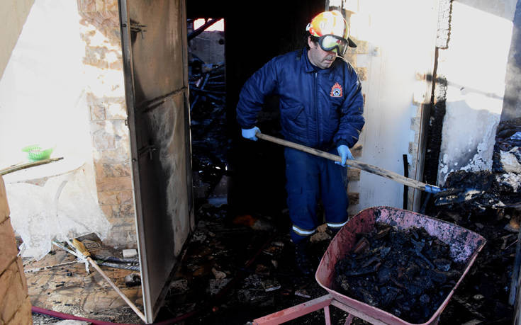 Τραγωδία στο Άργος: Νεκρά τα δύο αδέλφια μετά την πυρκαγιά στο σπίτι τους